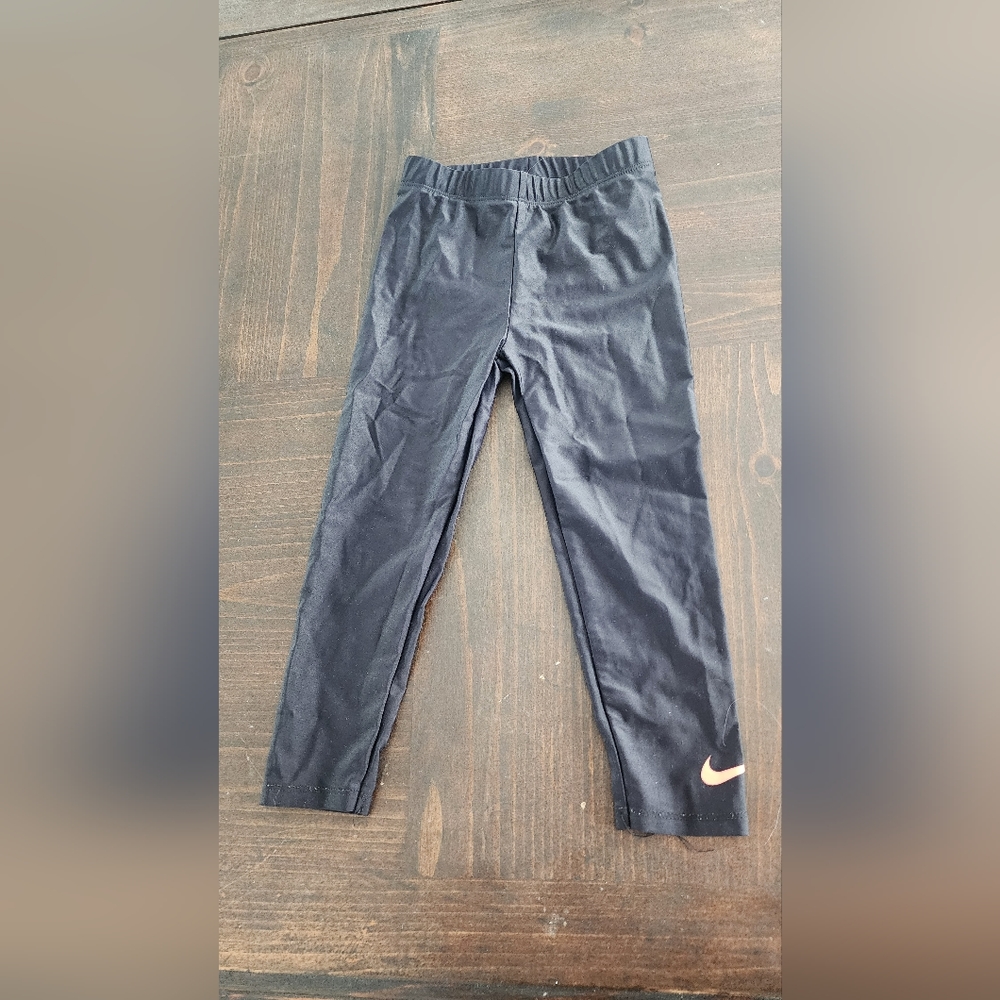 4T Nike leggings